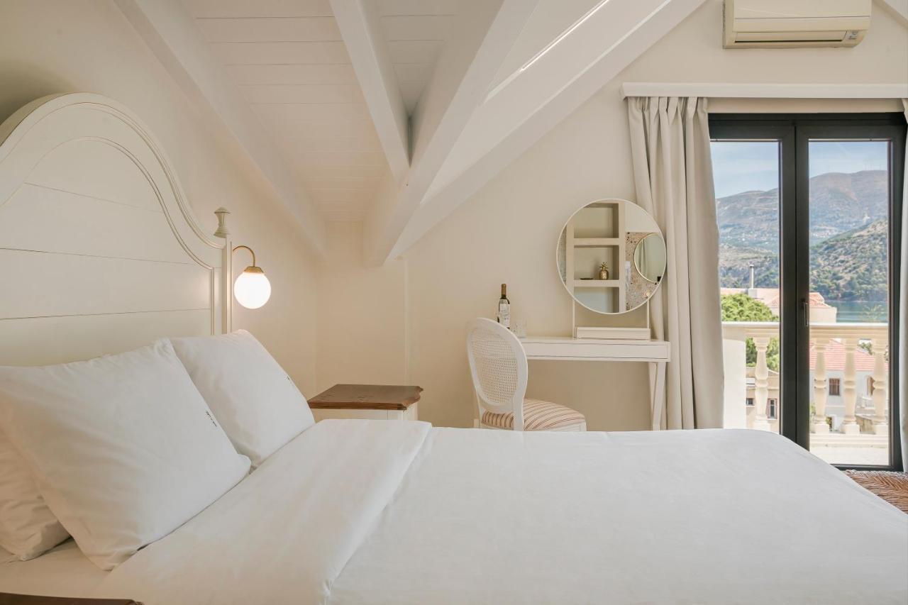 Alley Boutique Hotel And Spa Аргостолион Экстерьер фото